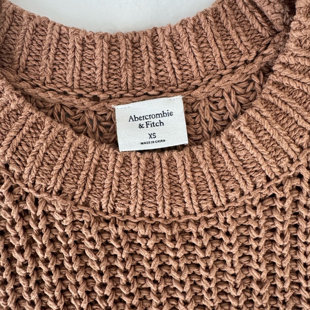Abercrombie Knit Tank - Picture 2 of 3